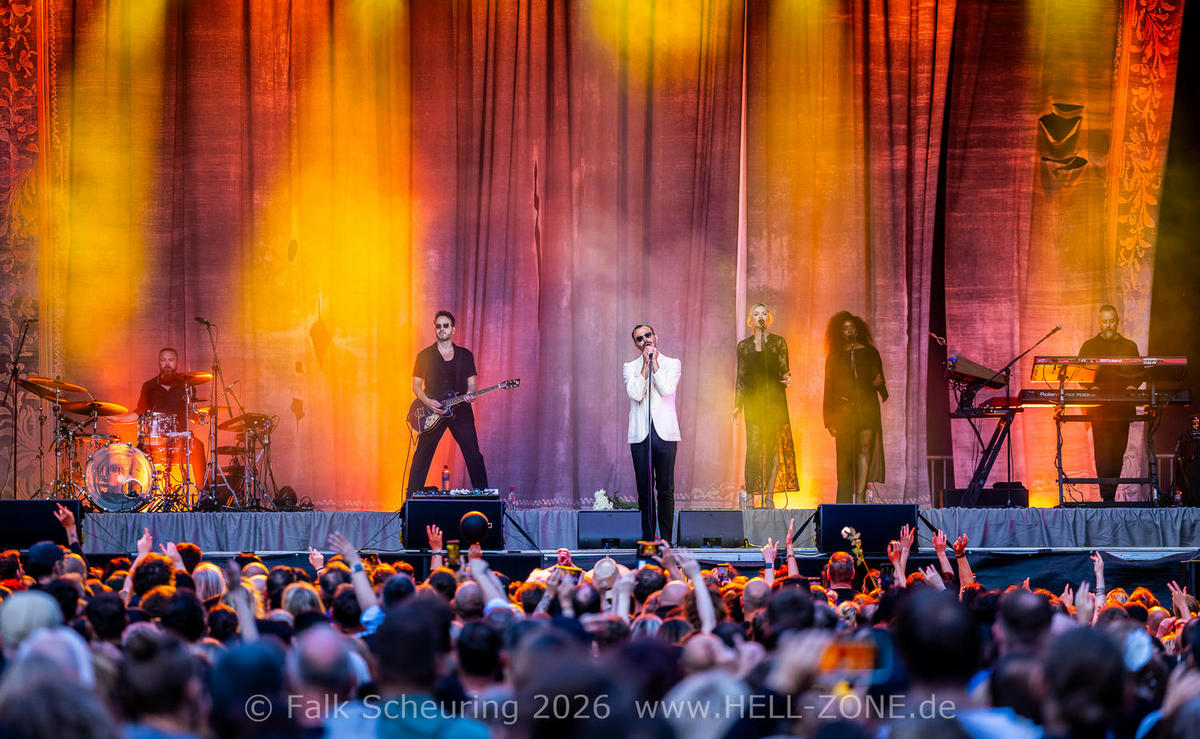 HURTS feiern emotionale Rückkehr an die Festung Königstein - Rückblick auf das Konzert vom 05. Juli 2026